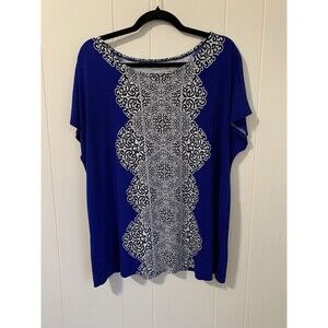 Chicos Easywear Size 3 Womens XL Top Blue Black White Geometric Print Stretch